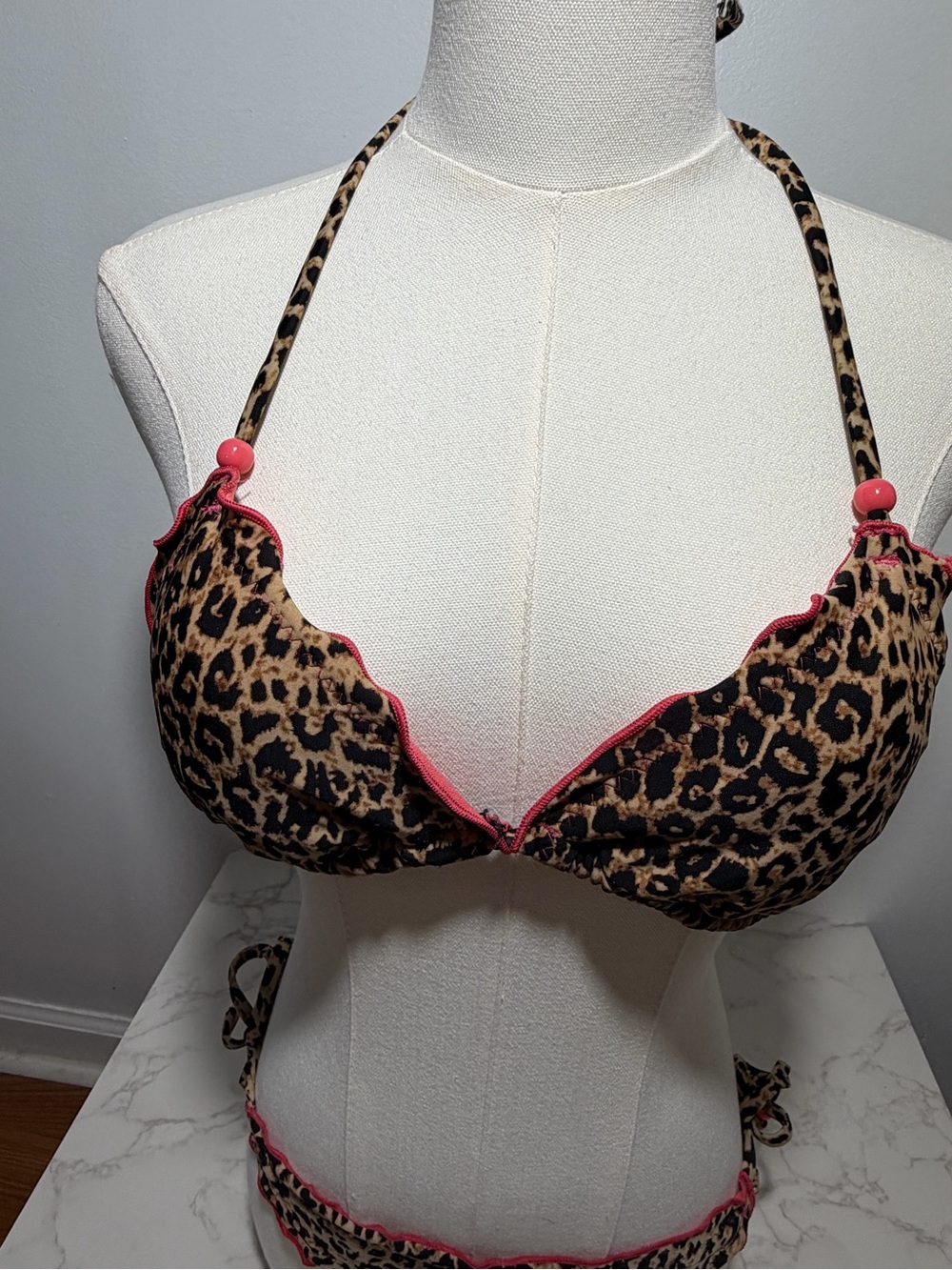 Vintage Y2K Xhilaration Leopard Print Bikini with Pink Ruffle Beaded‎ Trim -- S - Picture 5 of 15
